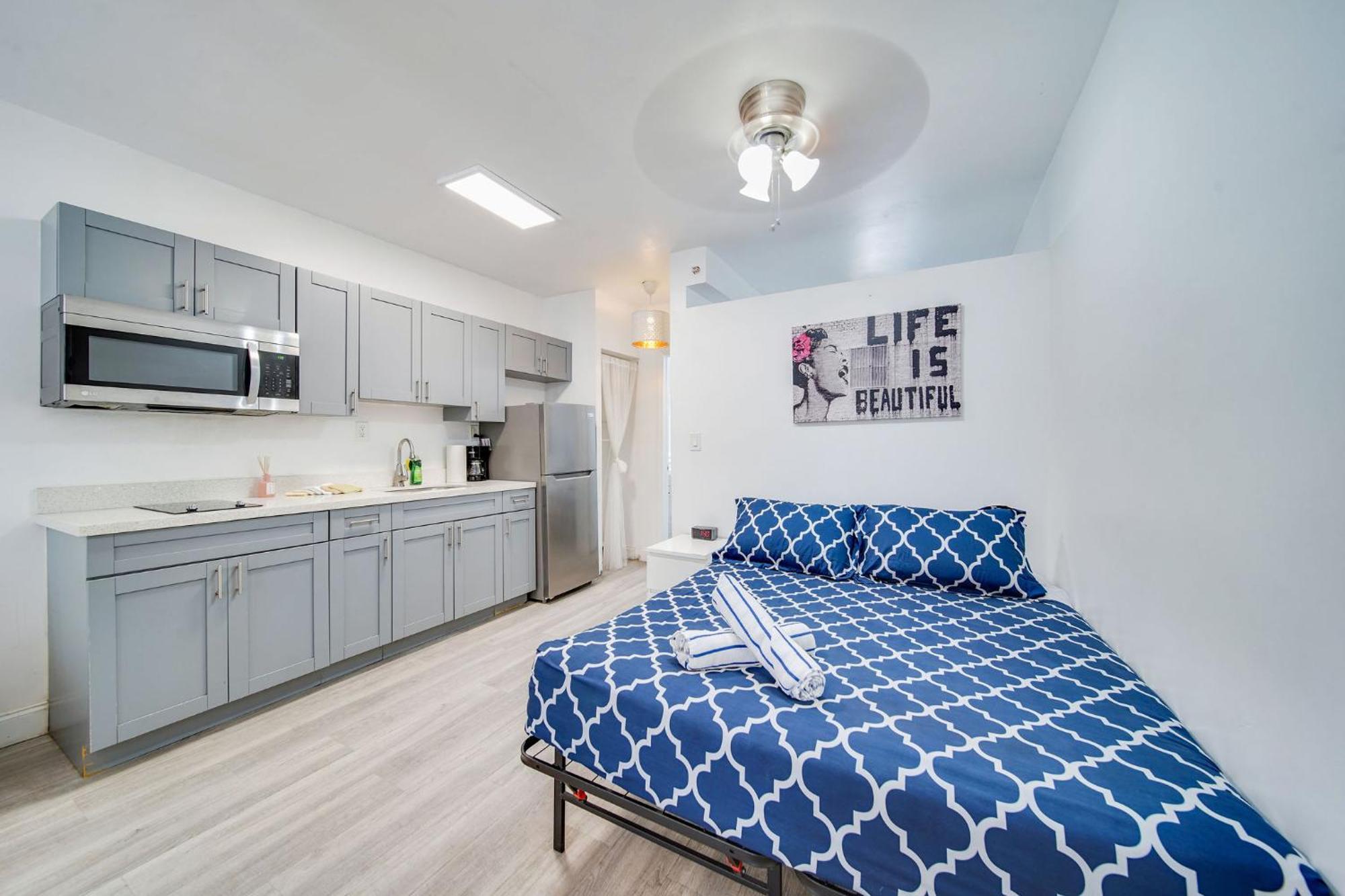 Beachy 1 B/R, W/2 Queen Beds, On Ocean Drive Beach Miami Beach Bagian luar foto